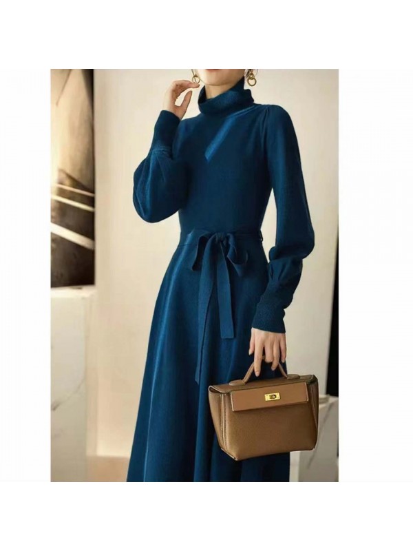 Design Sense Flipped High Neck Knit Dress 2023 Autumn/Winter New Loose Swing Mid Length Woolen Dress